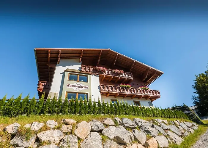 Haus Tannenheim 아파트 필즈모스